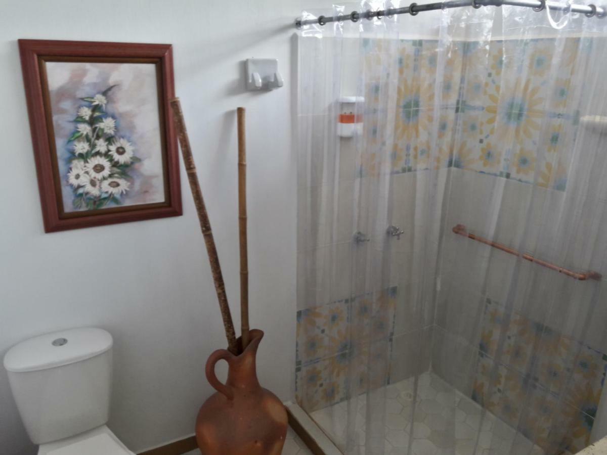 הוילה Chinchiná Hacienda Cafetera La Gaviota מראה חיצוני תמונה